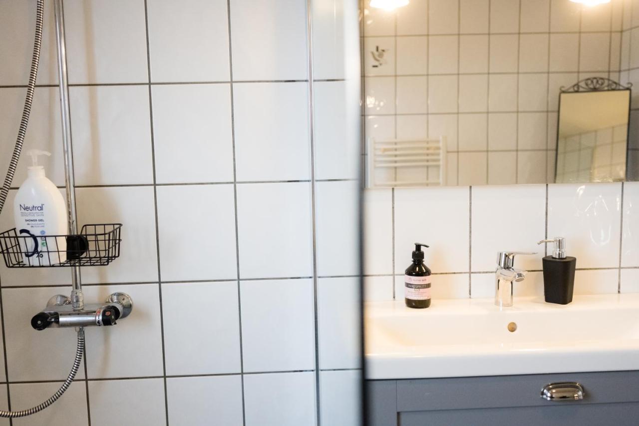 Guesthouse Helluland Kiðagil Bagian luar foto